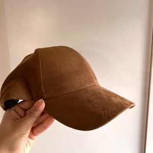 Wilfred Free Aritzia Suede Cap